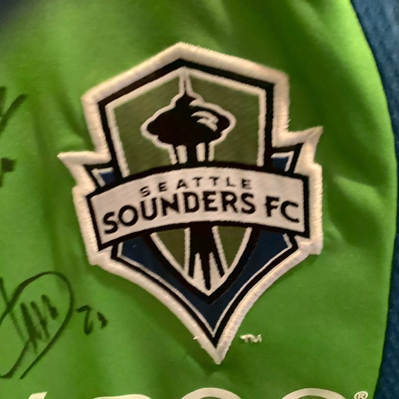 Soccer Jersey - Picture 2 of 5